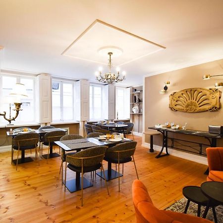 Charme 19 Bed & Breakfast Coimbra Bagian luar foto