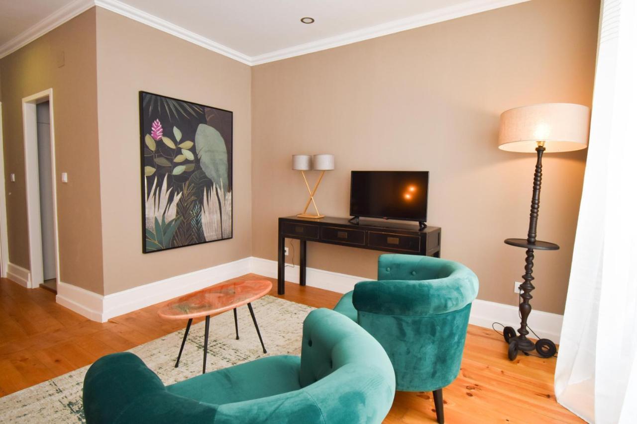 Charme 19 Bed & Breakfast Coimbra Bagian luar foto